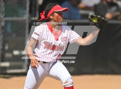 Thumbnail 3 in Carpinteria vs Eagle Rock (Spring Fling Tournament) photogallery.