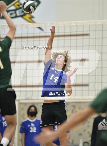 Thumbnail 3 in Los Alamitos @ Edison photogallery.