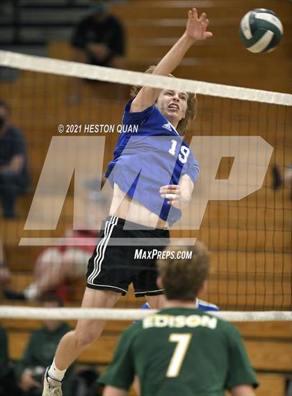 Thumbnail 1 in Los Alamitos @ Edison photogallery.