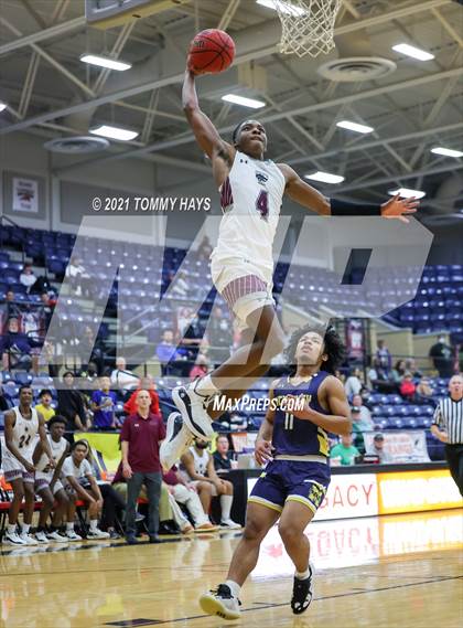 Thumbnail 2 in Mansfield Timberview vs. McKinney (Whataburger Tournament) photogallery.