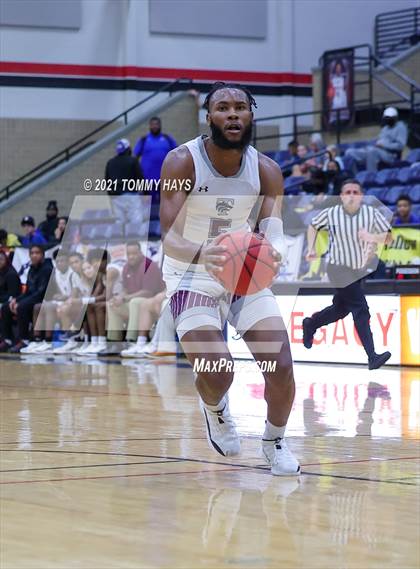 Thumbnail 3 in Mansfield Timberview vs. McKinney (Whataburger Tournament) photogallery.