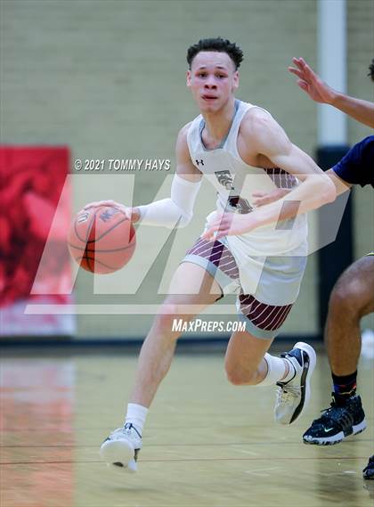 Thumbnail 2 in Mansfield Timberview vs. McKinney (Whataburger Tournament) photogallery.
