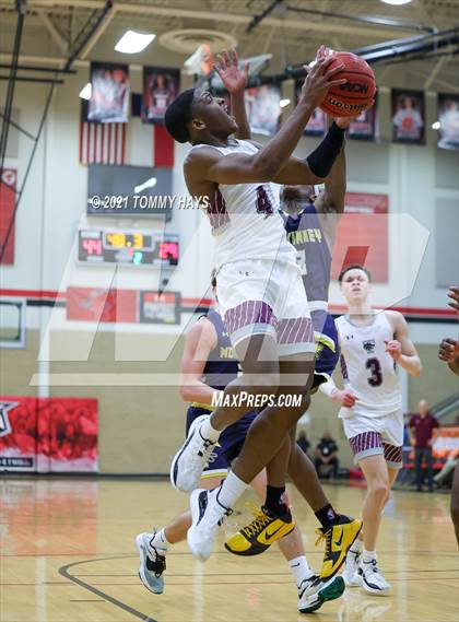 Thumbnail 3 in Mansfield Timberview vs. McKinney (Whataburger Tournament) photogallery.