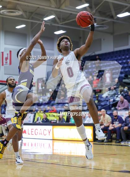 Thumbnail 2 in Mansfield Timberview vs. McKinney (Whataburger Tournament) photogallery.
