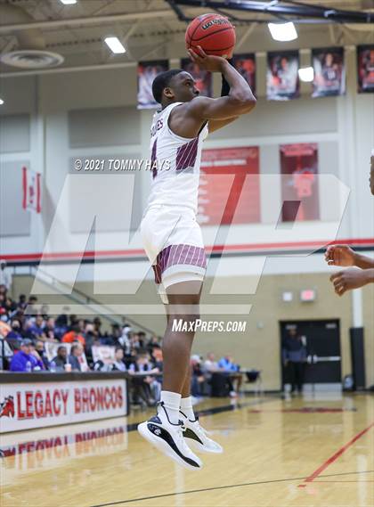 Thumbnail 2 in Mansfield Timberview vs. McKinney (Whataburger Tournament) photogallery.