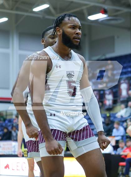 Thumbnail 2 in Mansfield Timberview vs. McKinney (Whataburger Tournament) photogallery.