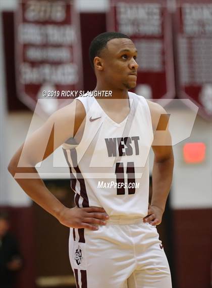 Thumbnail 1 in O'Fallon @ Belleville West (IHSA 1st Round Playoff) photogallery.
