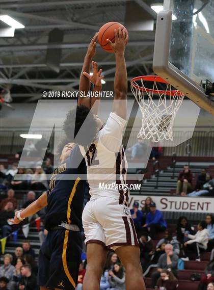 Thumbnail 3 in O'Fallon @ Belleville West (IHSA 1st Round Playoff) photogallery.