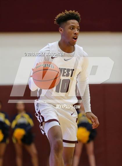 Thumbnail 2 in O'Fallon @ Belleville West (IHSA 1st Round Playoff) photogallery.