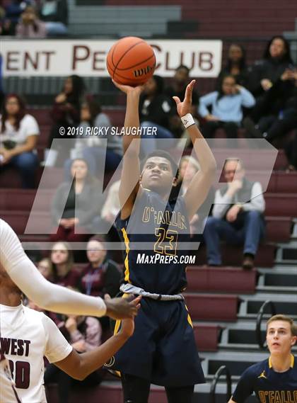 Thumbnail 2 in O'Fallon @ Belleville West (IHSA 1st Round Playoff) photogallery.