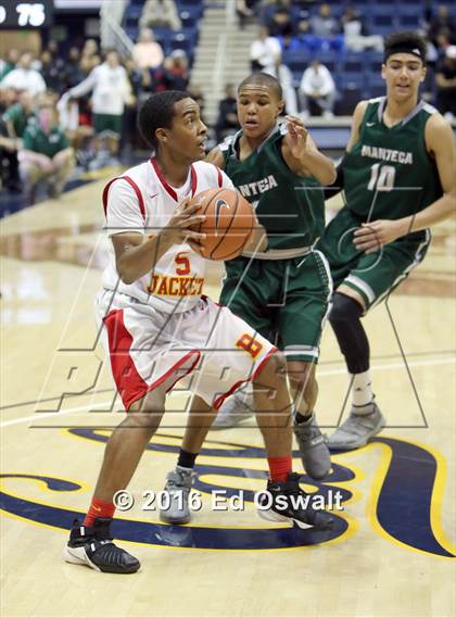 Thumbnail 1 in Manteca vs. Berkeley (MaxPreps MLK Classic) photogallery.