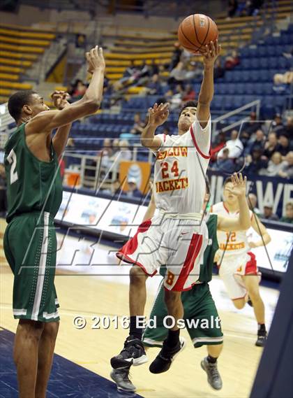 Thumbnail 3 in Manteca vs. Berkeley (MaxPreps MLK Classic) photogallery.