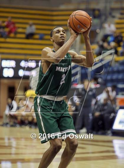 Thumbnail 2 in Manteca vs. Berkeley (MaxPreps MLK Classic) photogallery.