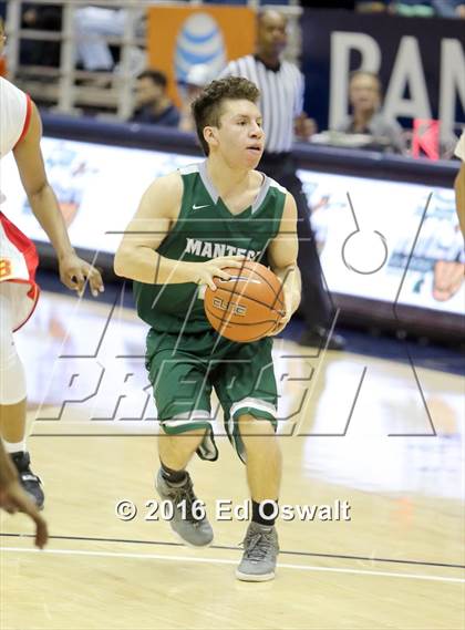 Thumbnail 3 in Manteca vs. Berkeley (MaxPreps MLK Classic) photogallery.