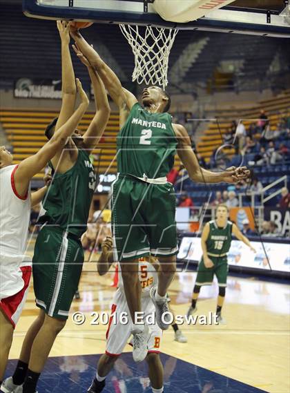 Thumbnail 3 in Manteca vs. Berkeley (MaxPreps MLK Classic) photogallery.