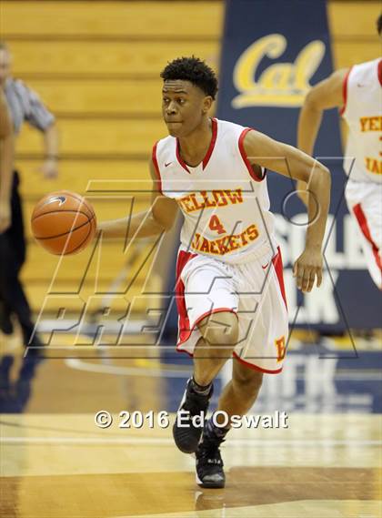 Thumbnail 1 in Manteca vs. Berkeley (MaxPreps MLK Classic) photogallery.