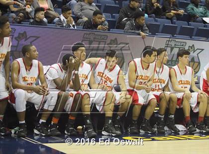 Thumbnail 3 in Manteca vs. Berkeley (MaxPreps MLK Classic) photogallery.