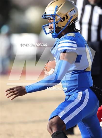 Thumbnail 2 in Lake Taylor vs Phoebus (VHSL 3A Region Final) photogallery.
