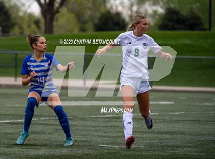 Thumbnail 3 in ThunderRidge vs Broomfield (CHSAA QuartFinal) photogallery.