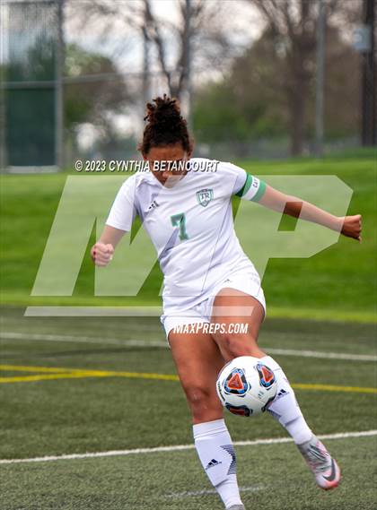 Thumbnail 2 in ThunderRidge vs Broomfield (CHSAA QuartFinal) photogallery.
