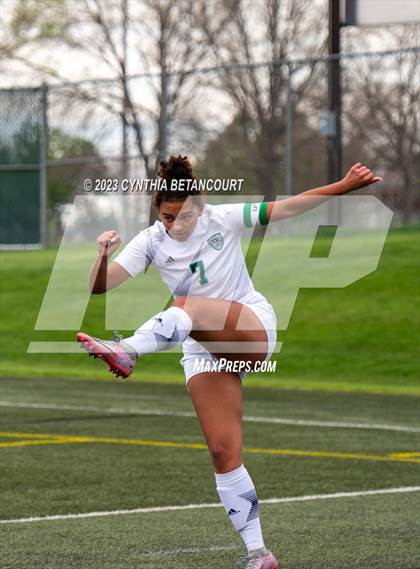 Thumbnail 3 in ThunderRidge vs Broomfield (CHSAA QuartFinal) photogallery.