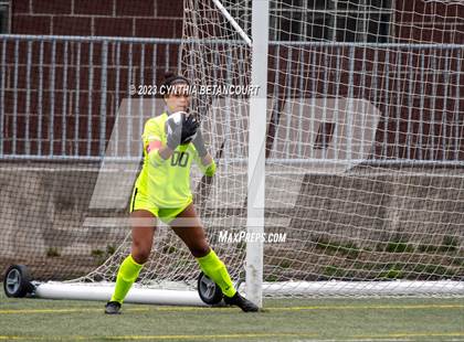Thumbnail 3 in ThunderRidge vs Broomfield (CHSAA QuartFinal) photogallery.