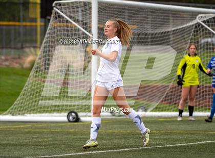 Thumbnail 1 in ThunderRidge vs Broomfield (CHSAA QuartFinal) photogallery.