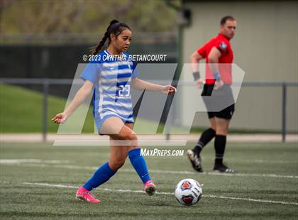 Thumbnail 3 in ThunderRidge vs Broomfield (CHSAA QuartFinal) photogallery.