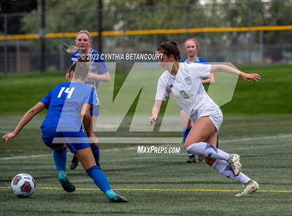 Thumbnail 3 in ThunderRidge vs Broomfield (CHSAA QuartFinal) photogallery.