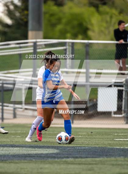 Thumbnail 2 in ThunderRidge vs Broomfield (CHSAA QuartFinal) photogallery.