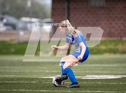 Thumbnail 2 in ThunderRidge vs Broomfield (CHSAA QuartFinal) photogallery.