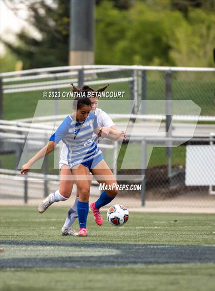 Thumbnail 1 in ThunderRidge vs Broomfield (CHSAA QuartFinal) photogallery.
