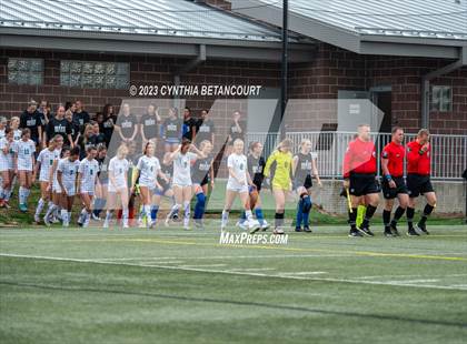 Thumbnail 3 in ThunderRidge vs Broomfield (CHSAA QuartFinal) photogallery.