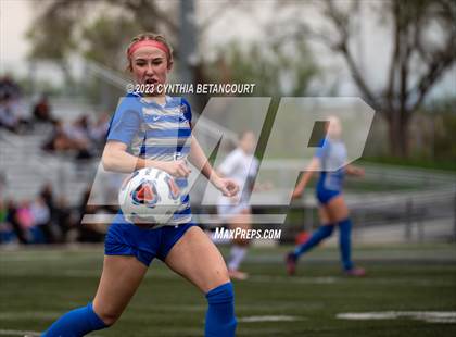 Thumbnail 2 in ThunderRidge vs Broomfield (CHSAA QuartFinal) photogallery.