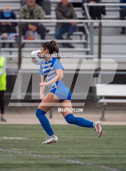 Thumbnail 1 in ThunderRidge vs Broomfield (CHSAA QuartFinal) photogallery.