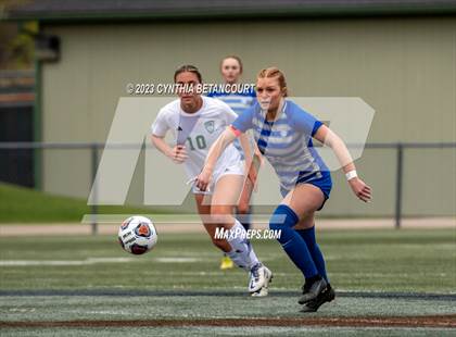 Thumbnail 1 in ThunderRidge vs Broomfield (CHSAA QuartFinal) photogallery.
