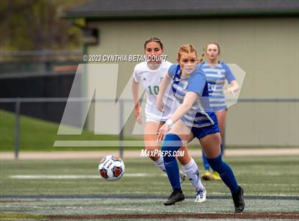 Thumbnail 3 in ThunderRidge vs Broomfield (CHSAA QuartFinal) photogallery.