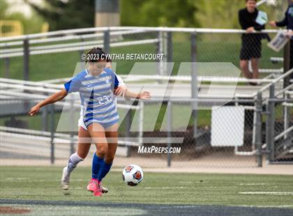 Thumbnail 3 in ThunderRidge vs Broomfield (CHSAA QuartFinal) photogallery.