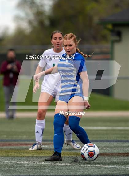 Thumbnail 2 in ThunderRidge vs Broomfield (CHSAA QuartFinal) photogallery.