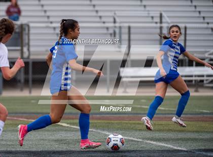 Thumbnail 3 in ThunderRidge vs Broomfield (CHSAA QuartFinal) photogallery.