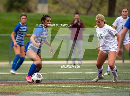 Thumbnail 2 in ThunderRidge vs Broomfield (CHSAA QuartFinal) photogallery.