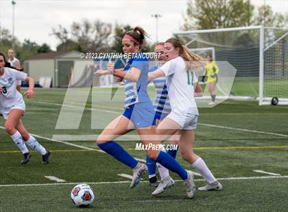 Thumbnail 3 in ThunderRidge vs Broomfield (CHSAA QuartFinal) photogallery.
