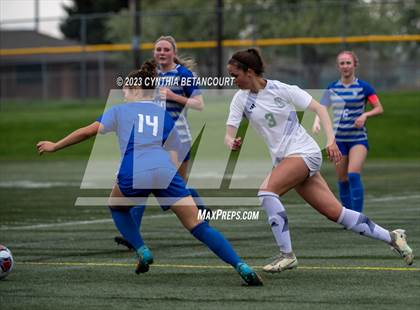 Thumbnail 1 in ThunderRidge vs Broomfield (CHSAA QuartFinal) photogallery.