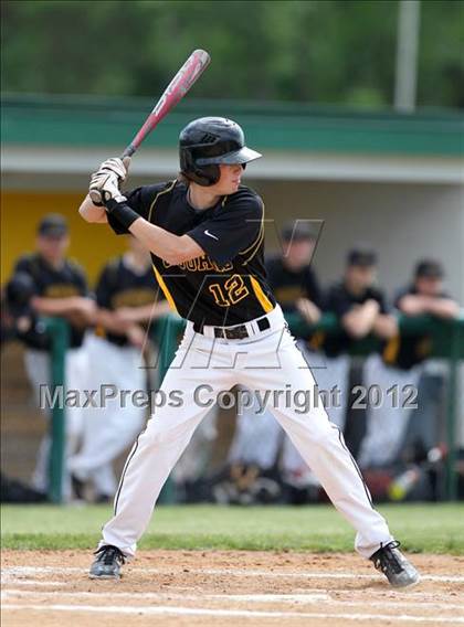 Thumbnail 3 in Honeoye Falls-Lima @ Batavia (NYSPHSAA Section 5 Class A Final) photogallery.