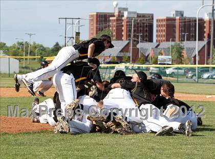 Thumbnail 1 in Honeoye Falls-Lima @ Batavia (NYSPHSAA Section 5 Class A Final) photogallery.