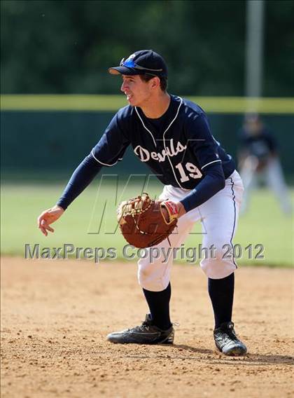 Thumbnail 1 in Honeoye Falls-Lima @ Batavia (NYSPHSAA Section 5 Class A Final) photogallery.
