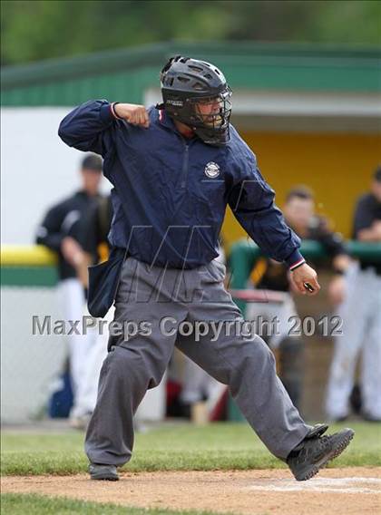 Thumbnail 2 in Honeoye Falls-Lima @ Batavia (NYSPHSAA Section 5 Class A Final) photogallery.