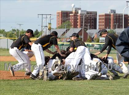 Thumbnail 2 in Honeoye Falls-Lima @ Batavia (NYSPHSAA Section 5 Class A Final) photogallery.
