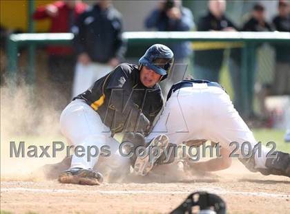 Thumbnail 3 in Honeoye Falls-Lima @ Batavia (NYSPHSAA Section 5 Class A Final) photogallery.