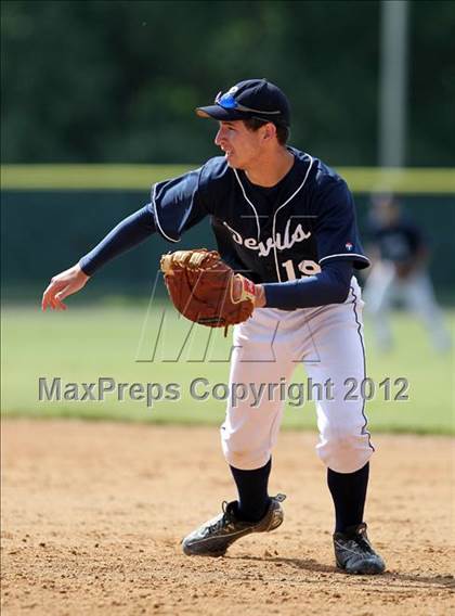 Thumbnail 2 in Honeoye Falls-Lima @ Batavia (NYSPHSAA Section 5 Class A Final) photogallery.